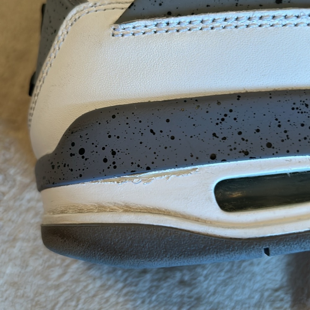 🔥White cement Jordan 4’s - Picture 6 of 7